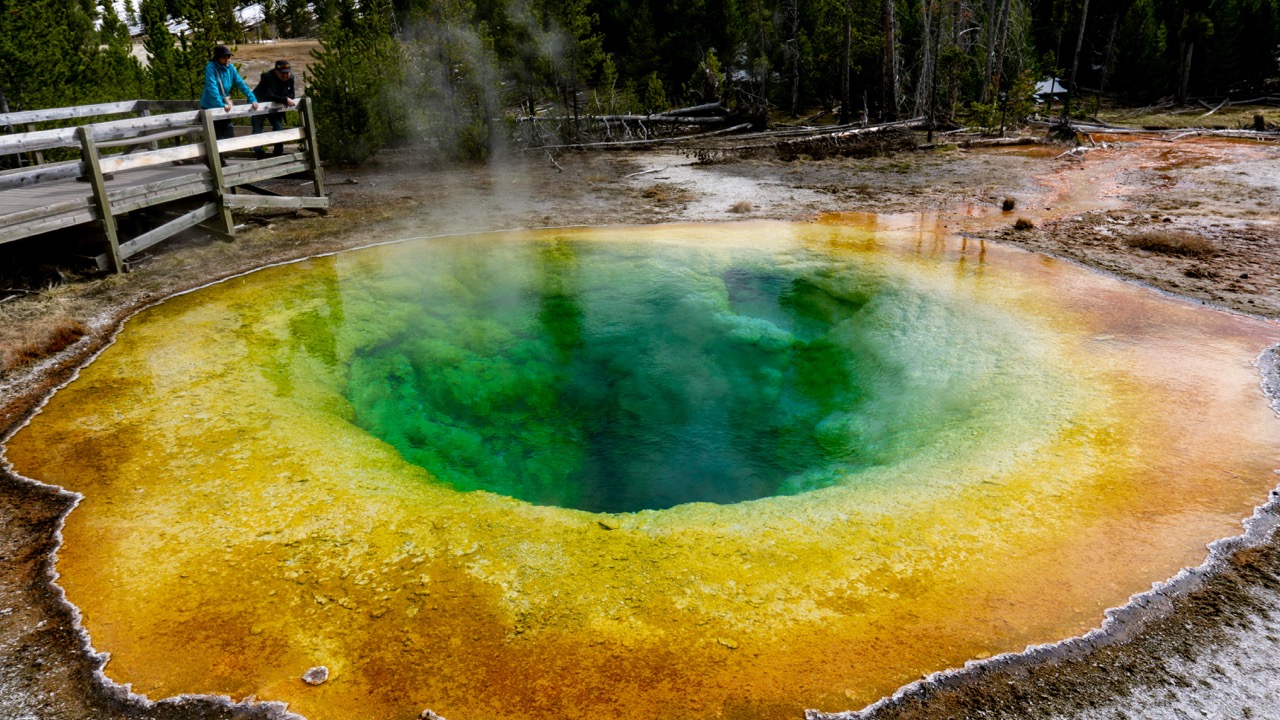 montana-geyser montana-geyser